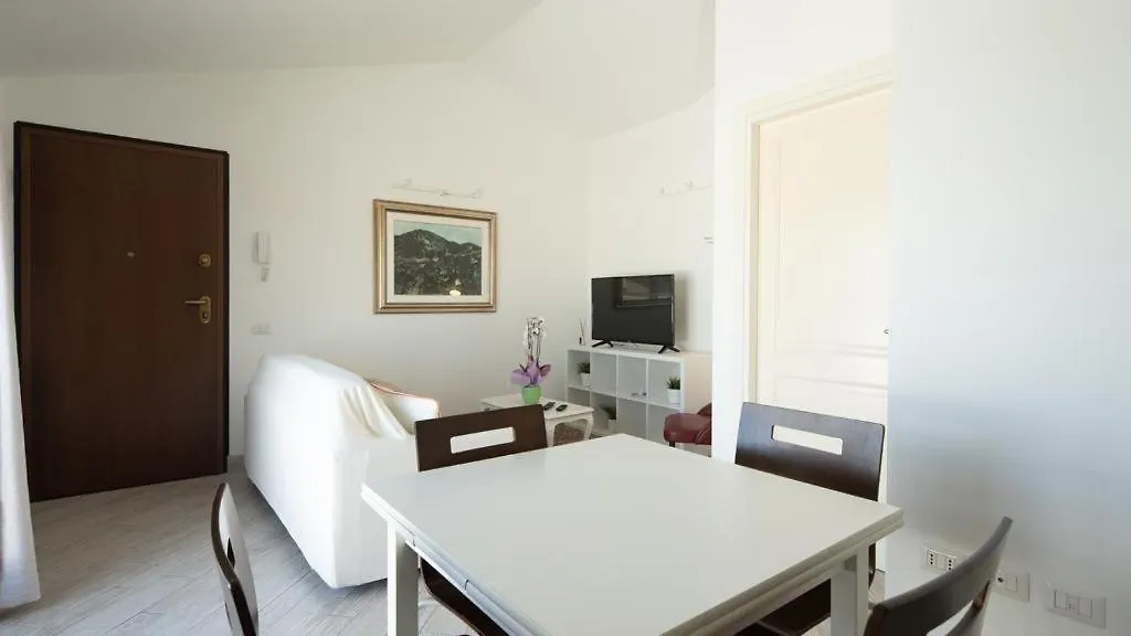 Via Alloro 44 Olbia Appartement